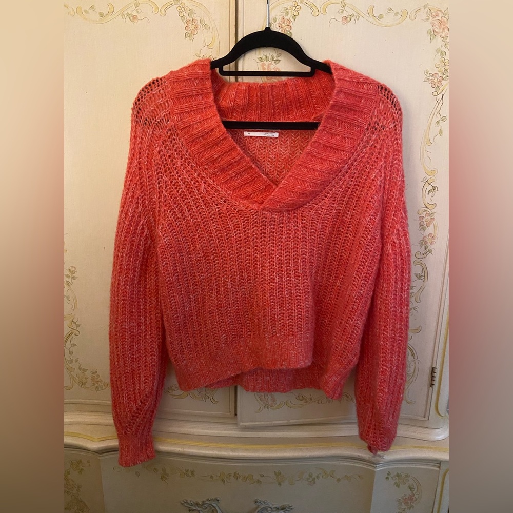 Anthropologie vneck sweater